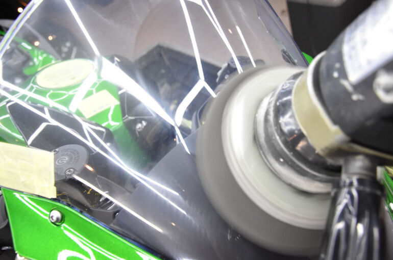 カワサキ・H2SESXのガラスコーティング5