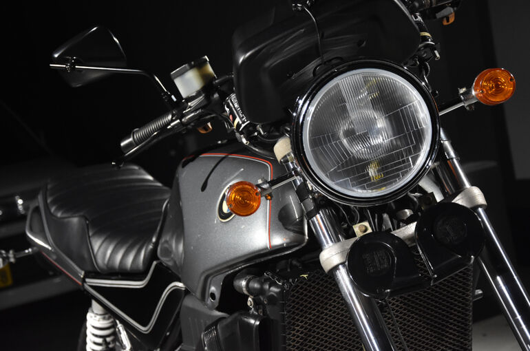BMW・K100RSのガラスコーティング施工