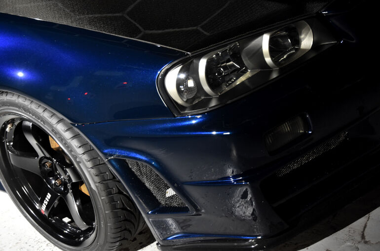 日産・スカイラインGT-Rのガラスコーティング施工事例7